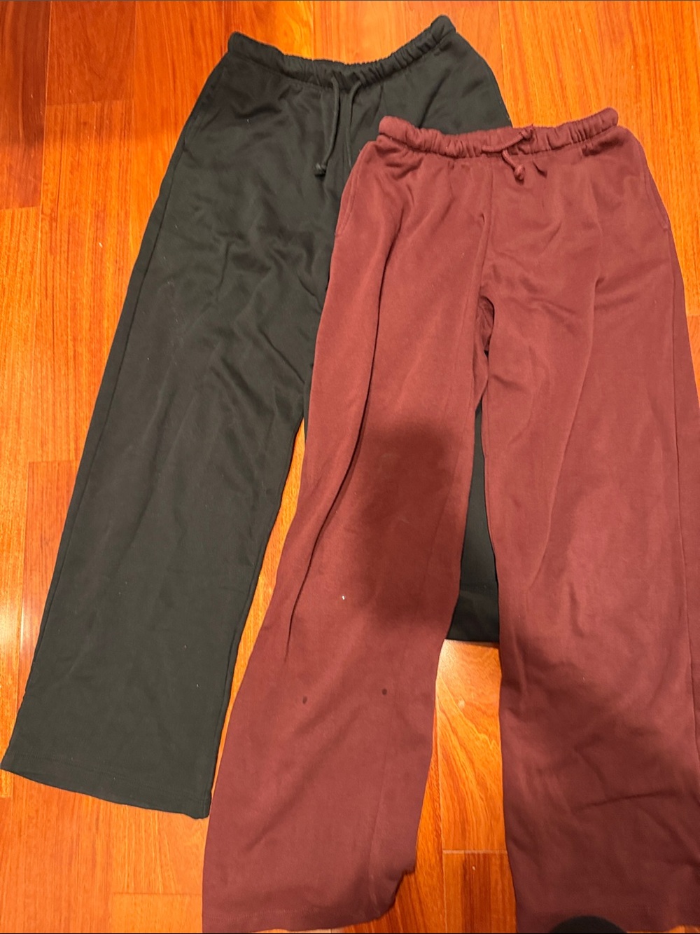 2 pairs of H&M Divided wide Leg Drawstring Sweatpants pants Black & Burgundy xs